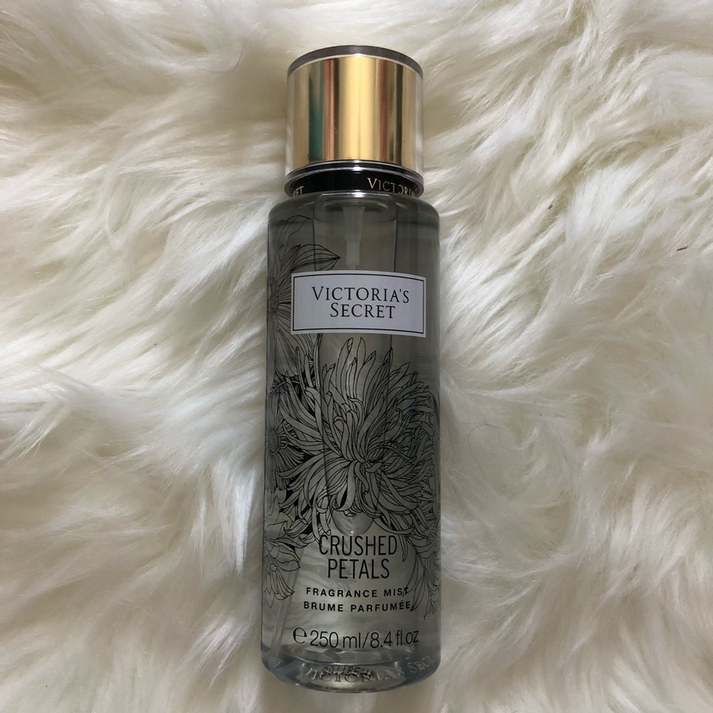 Victoria’s Secret Crushed Petals Fragrance Mist
